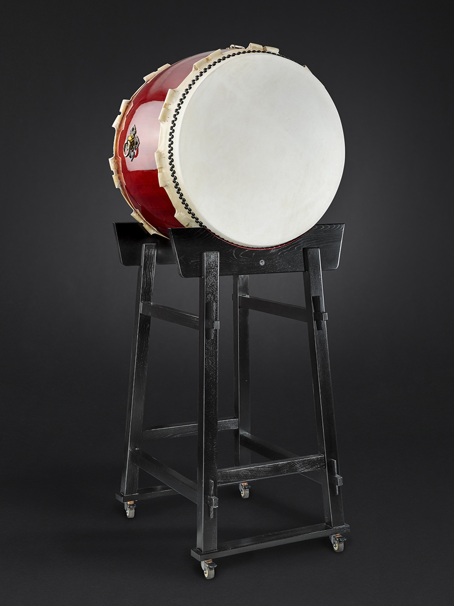 O-Daiko hq, one drumhead with tomoe-logo 85cm/h75cm (3.700)